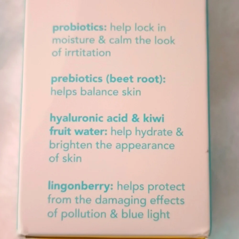Tula Skincare signature glow refreshing and brightening face mist NWT